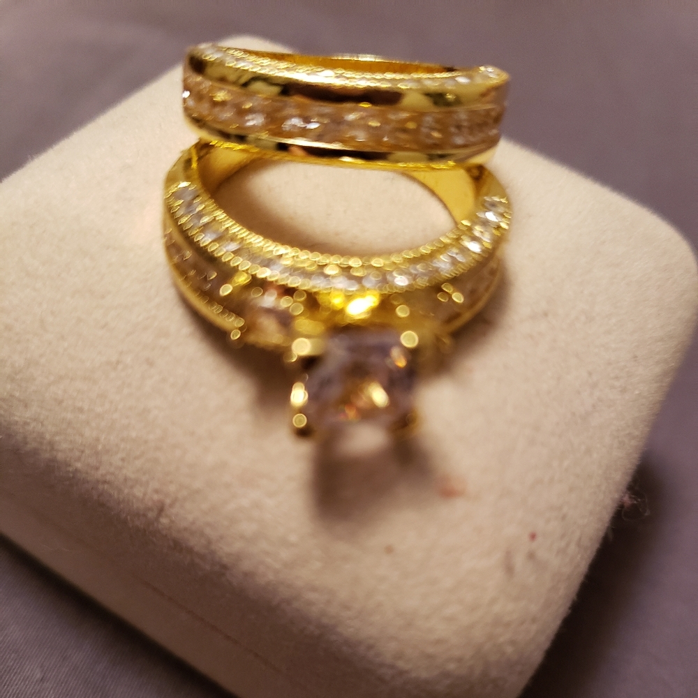 Ring - Picture 2 of 2